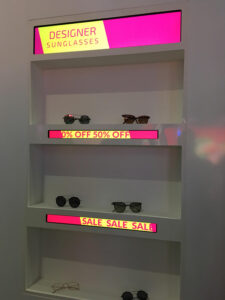 LCD Shelf Edge Touch Displays